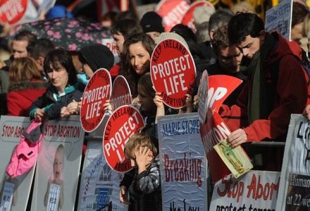 Pro-life protesters 'forced UK abortion clinic to close'