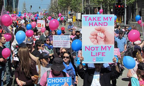 Thousands March for the Babies in Melbourne