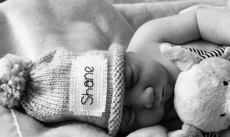 Couple Welcomes Anencephalic Baby They Created Bucket List for, Then Say Goodbye